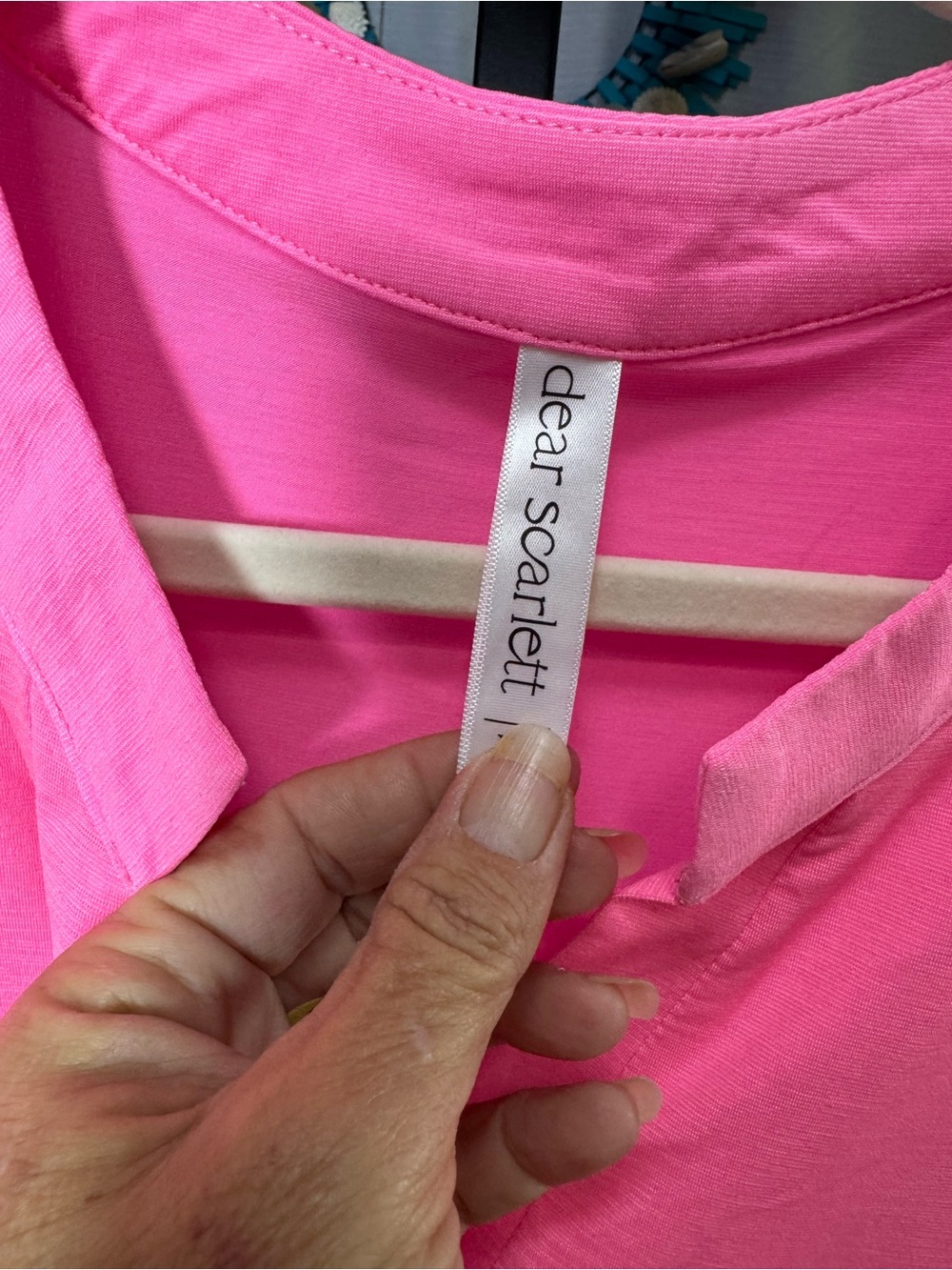 Nwt Dear Scarlett Liz Women's Pink 3/4 Button Sleeve Split-Neck Top - Picture 4 of 6